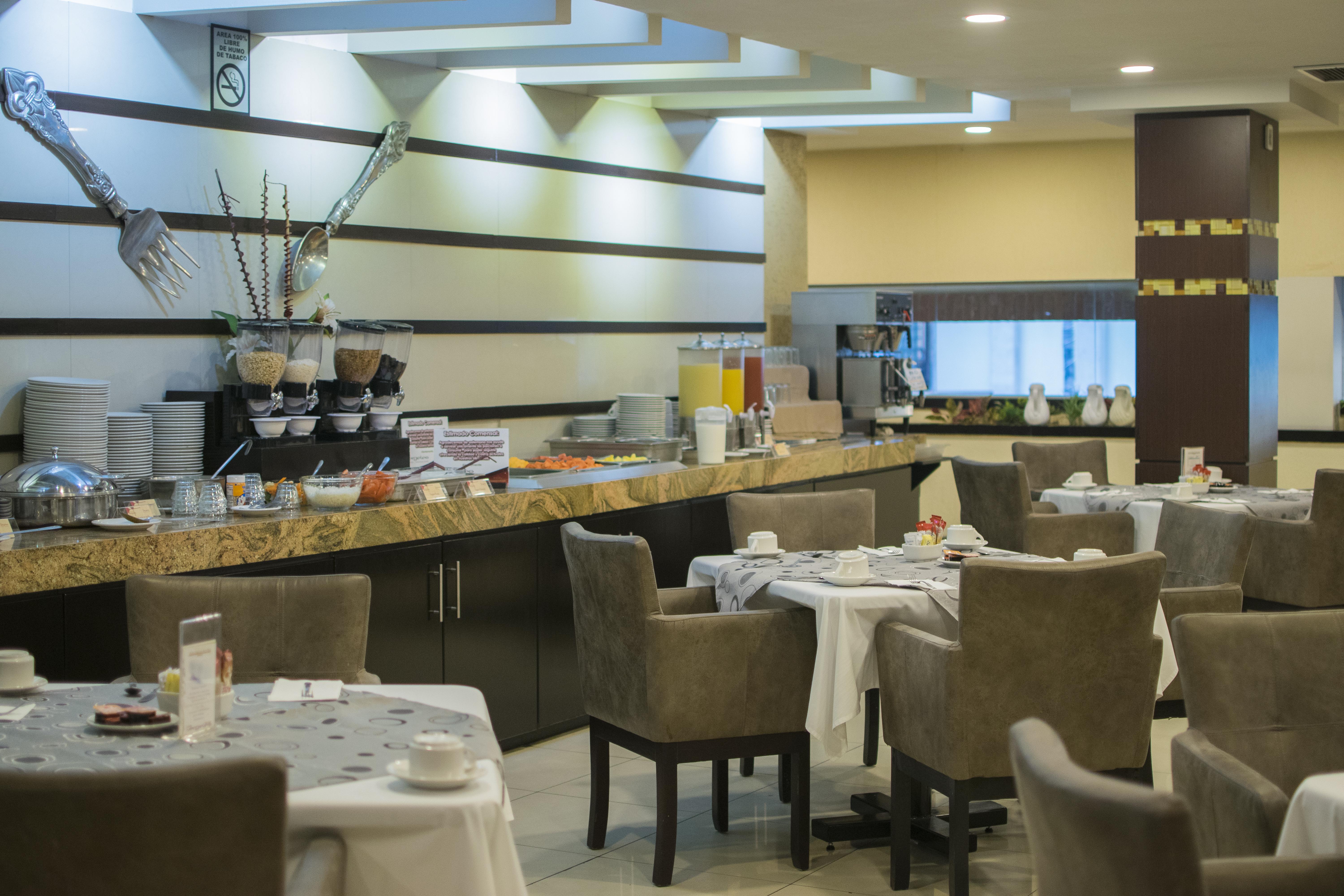Wyndham Garden Aguascalientes Hotel & Casino Ngoại thất bức ảnh