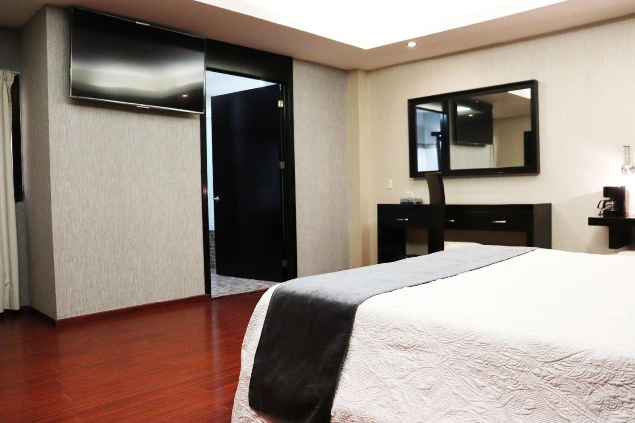 Wyndham Garden Aguascalientes Hotel & Casino Ngoại thất bức ảnh