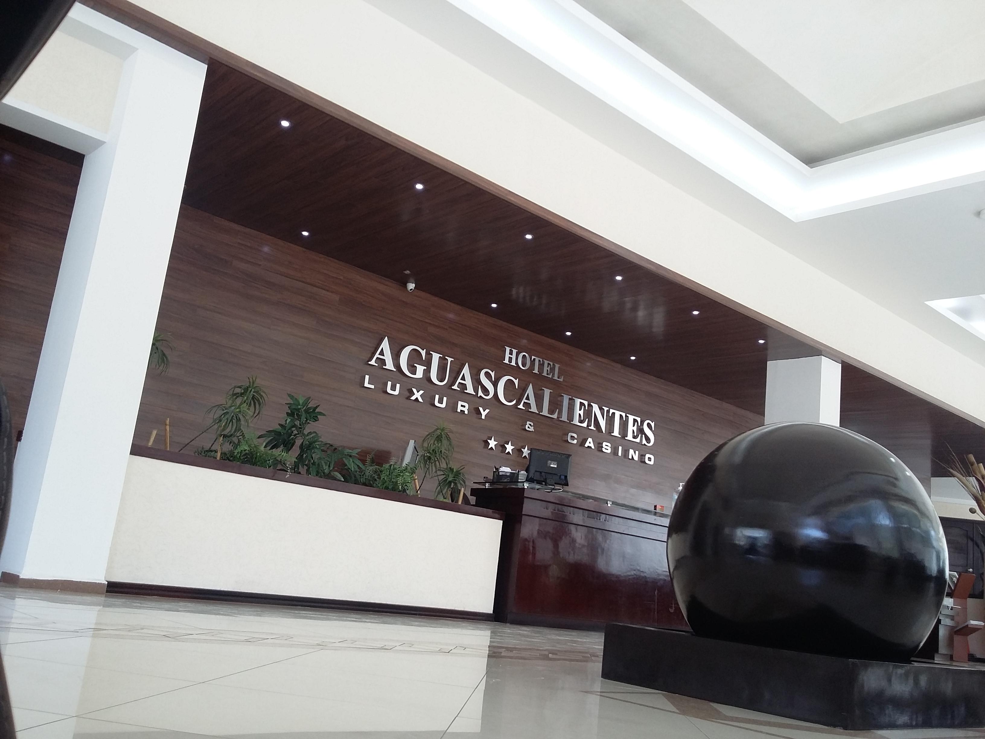 Wyndham Garden Aguascalientes Hotel & Casino Ngoại thất bức ảnh